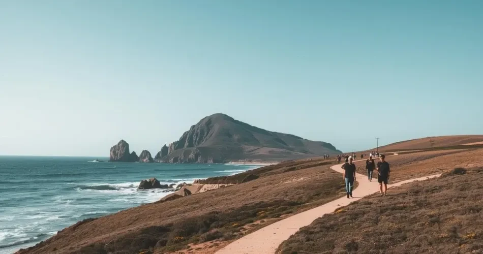 Exploring Morro Rock: Top Hiking Spots, History & Visitor Guide